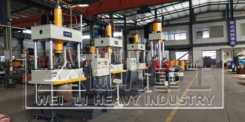 帶工控100噸四柱油壓機(jī)