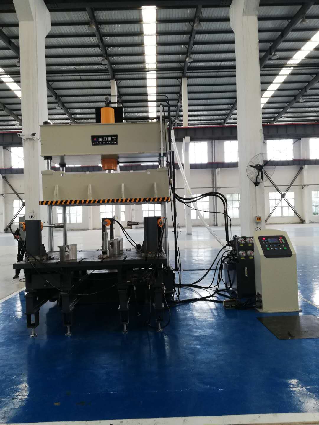 摩托車車圈拉伸成型油壓機